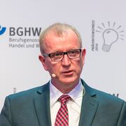 Dr. Klaus Schäfer <br>Leiter Prävention der BGHW