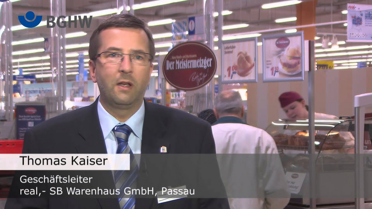 Screenshot vom Interview mit Geschäftsleiter Thomas Kaiser im Realmarkt